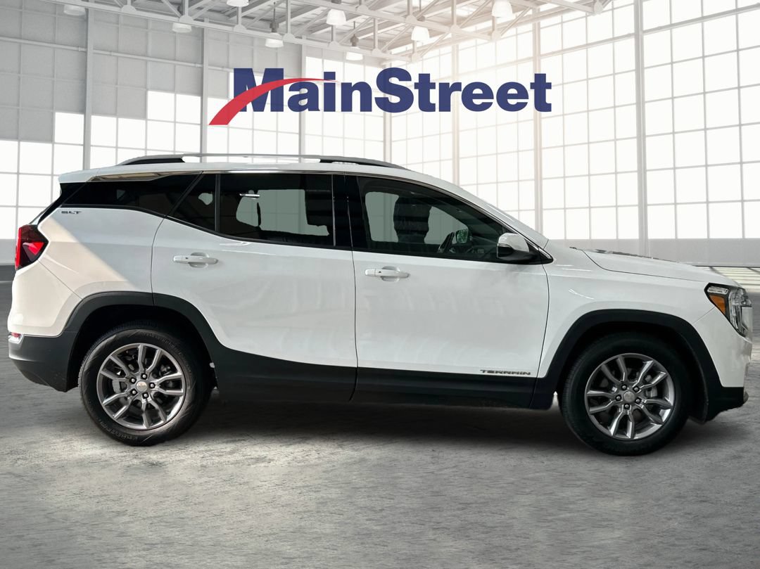 Used 2024 GMC Terrain SLT FWD image 6