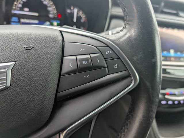 Used 2018 Cadillac XT5 Luxury w/ Driver Awareness Package image 19