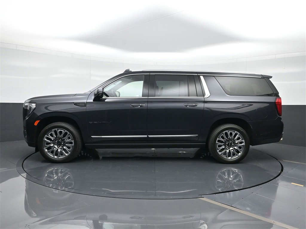 Used 2024 GMC Yukon XL Denali Ultimate image 5