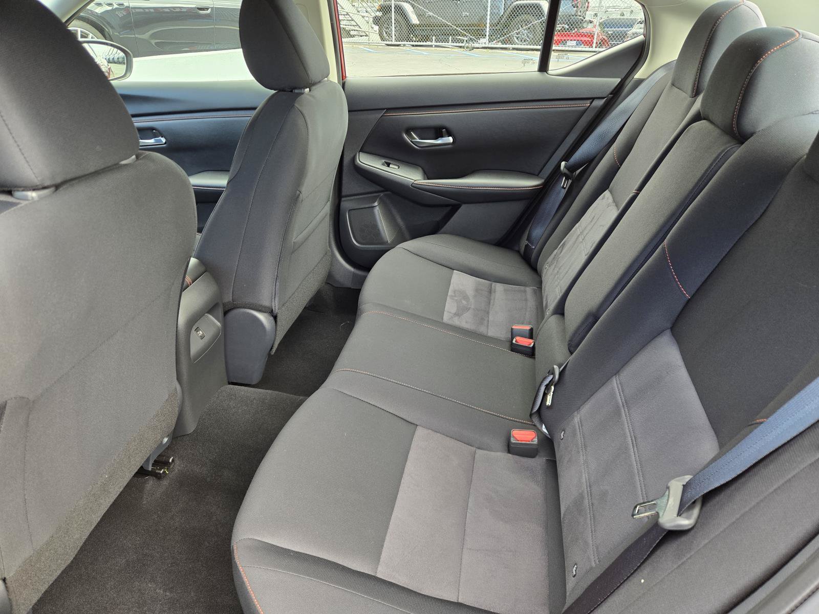 Used 2025 Nissan Sentra SR FWD image 25