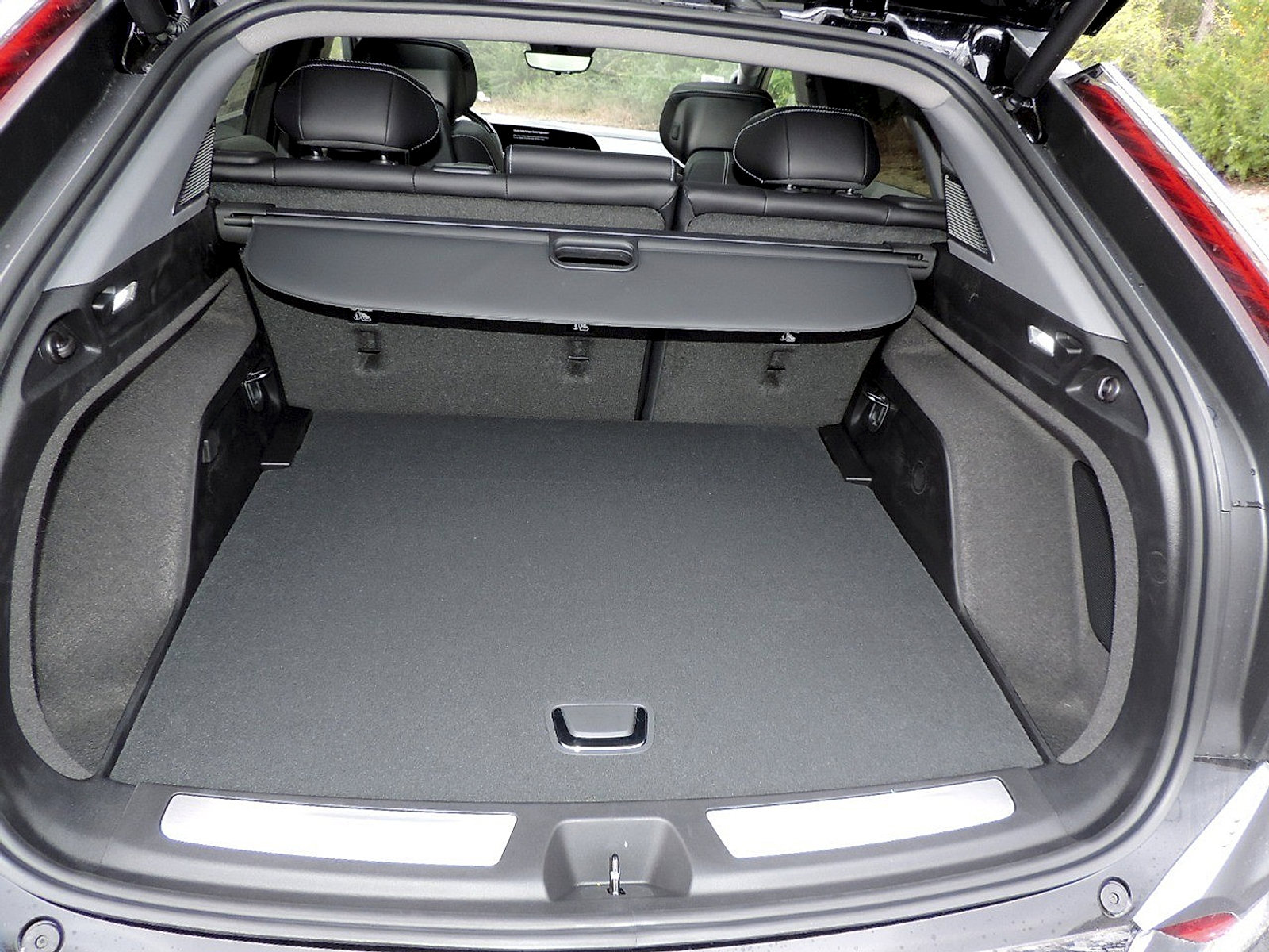 New 2026 Cadillac Optiq Luxury 2 image 13