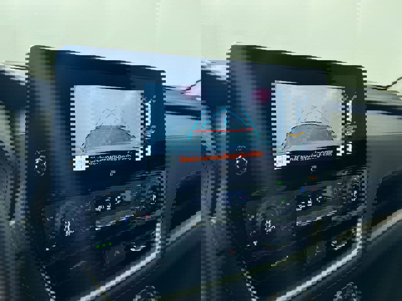 Used 2024 Toyota Grand Highlander Limited image 26