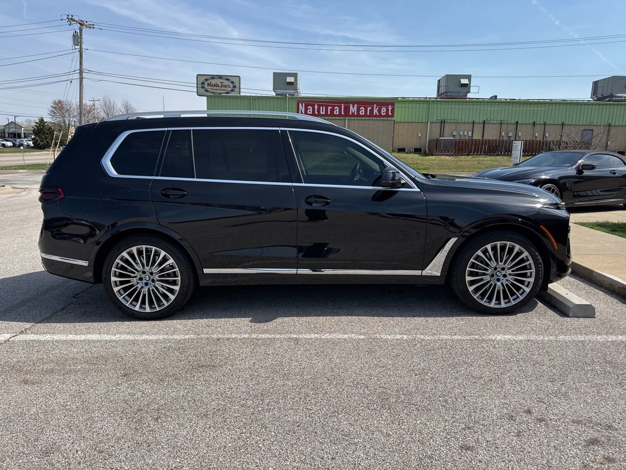 Certified 2025 BMW X7 xDrive40i image 3