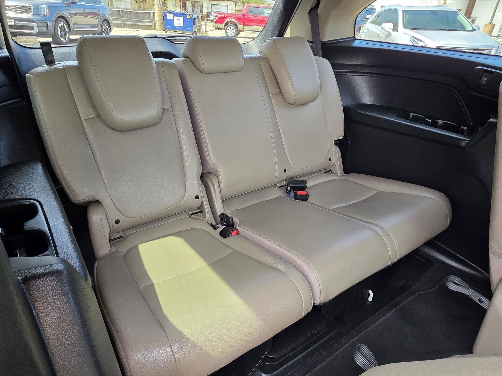 Used 2019 Honda Odyssey EX-L image 30