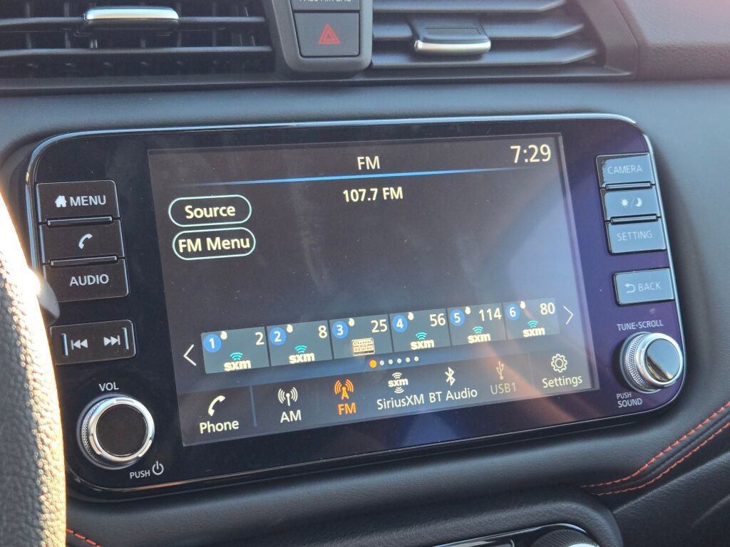 Used 2025 Nissan Versa SR w/ Trunk Package image 22