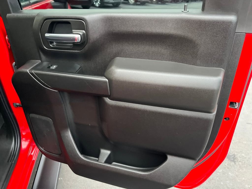 Used 2024 Chevrolet Silverado 2500 Custom w/ Custom Value Package image 25