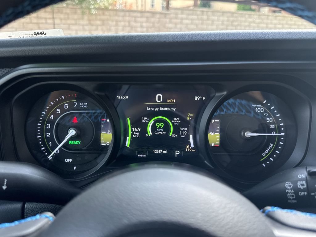 Used 2025 Jeep Wrangler Unlimited Rubicon 4xe w/ Convenience Group image 10