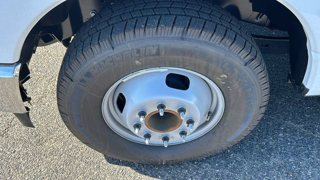 New 2025 Ford F350 XL w/ XL Chrome Package image 10