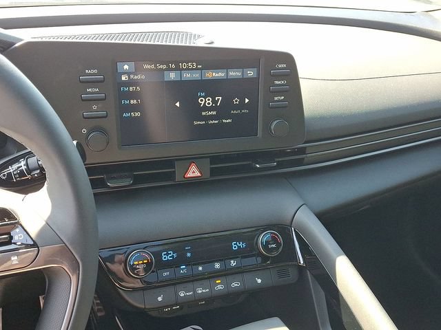 New 2026 Hyundai Elantra SEL Sport Premium FWD image 17