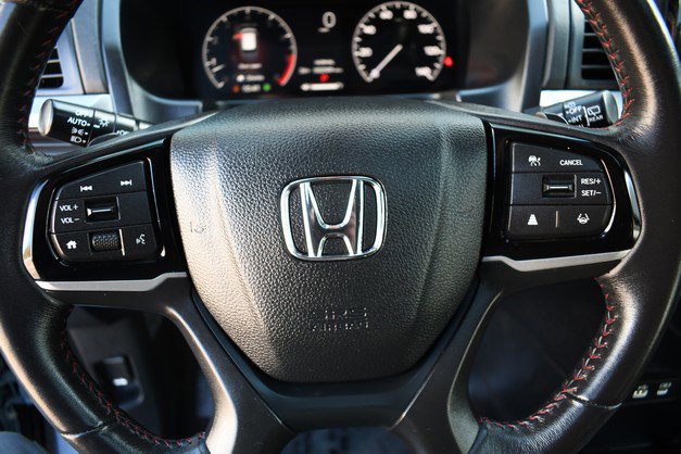 Used 2025 Honda Odyssey Sport-L image 32