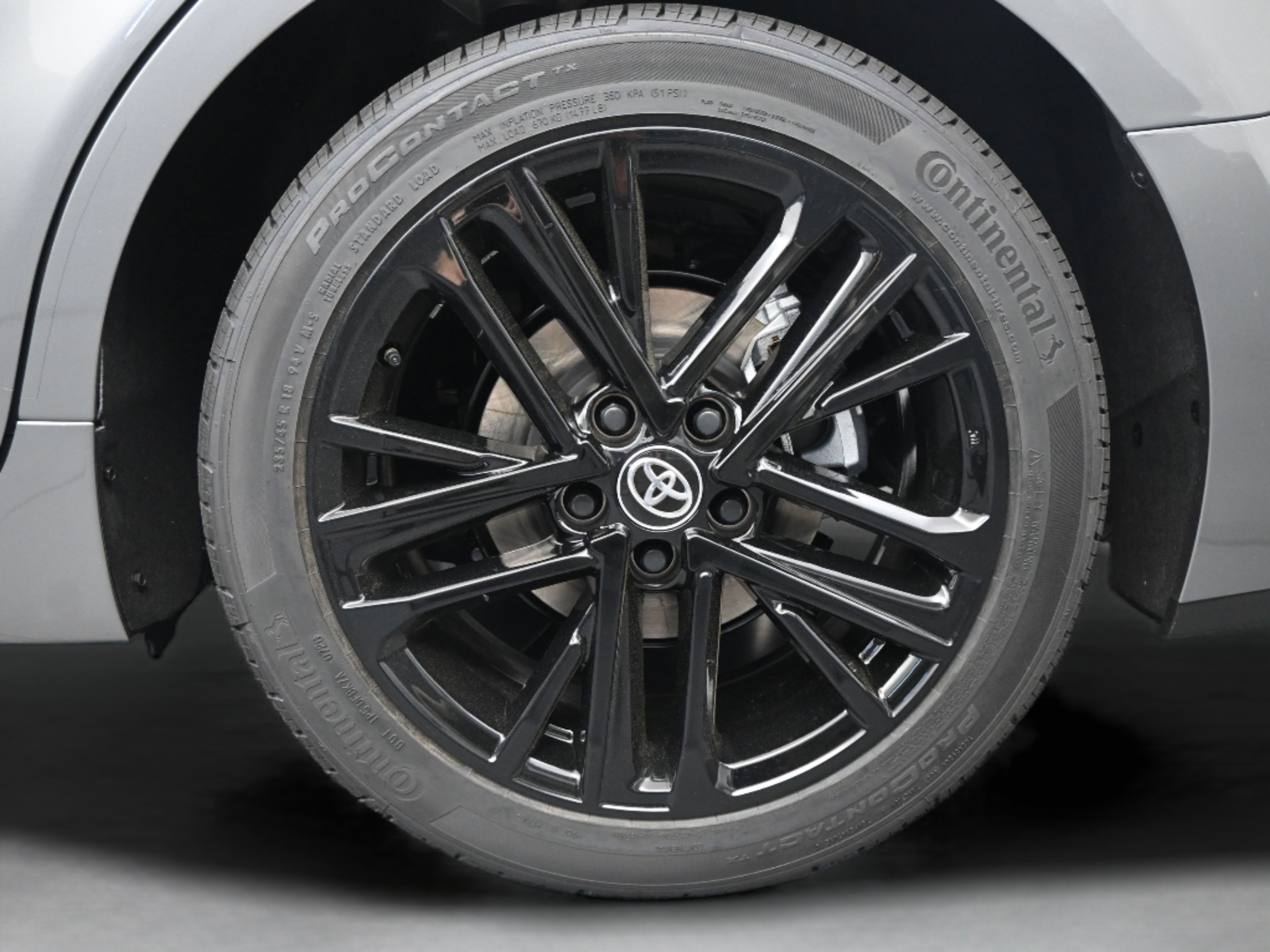 New 2026 Toyota Camry SE FWD image 34