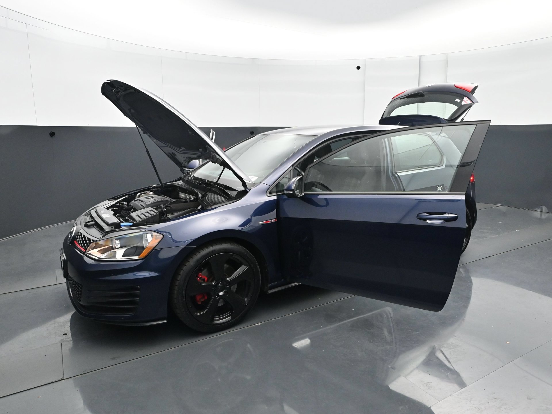 Used 2016 Volkswagen GTI S FWD image 27