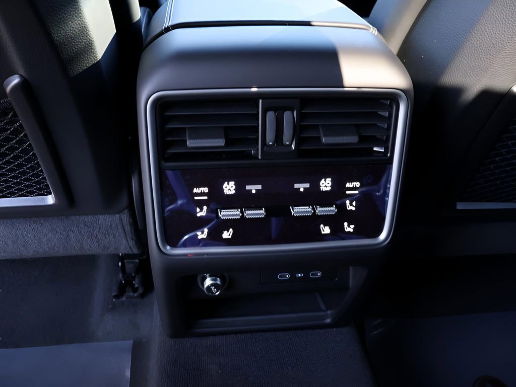 New 2026 Porsche Cayenne Turbo GT image 23