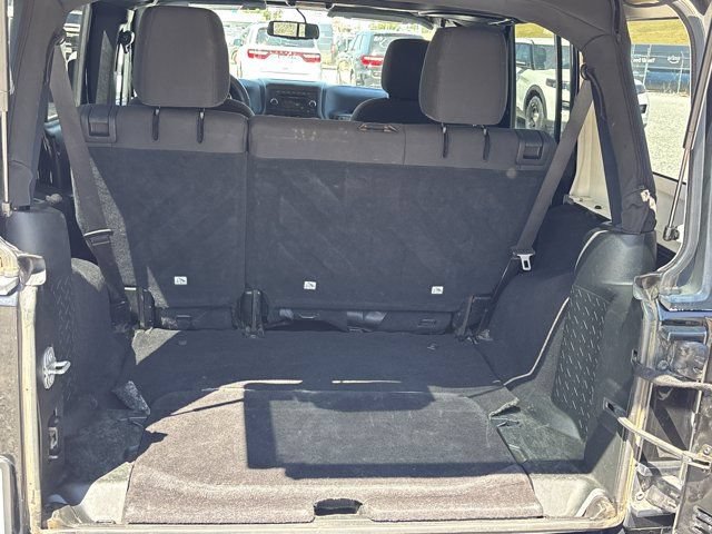 Used 2018 Jeep Wrangler Unlimited Sport S AWD/4WD image 6