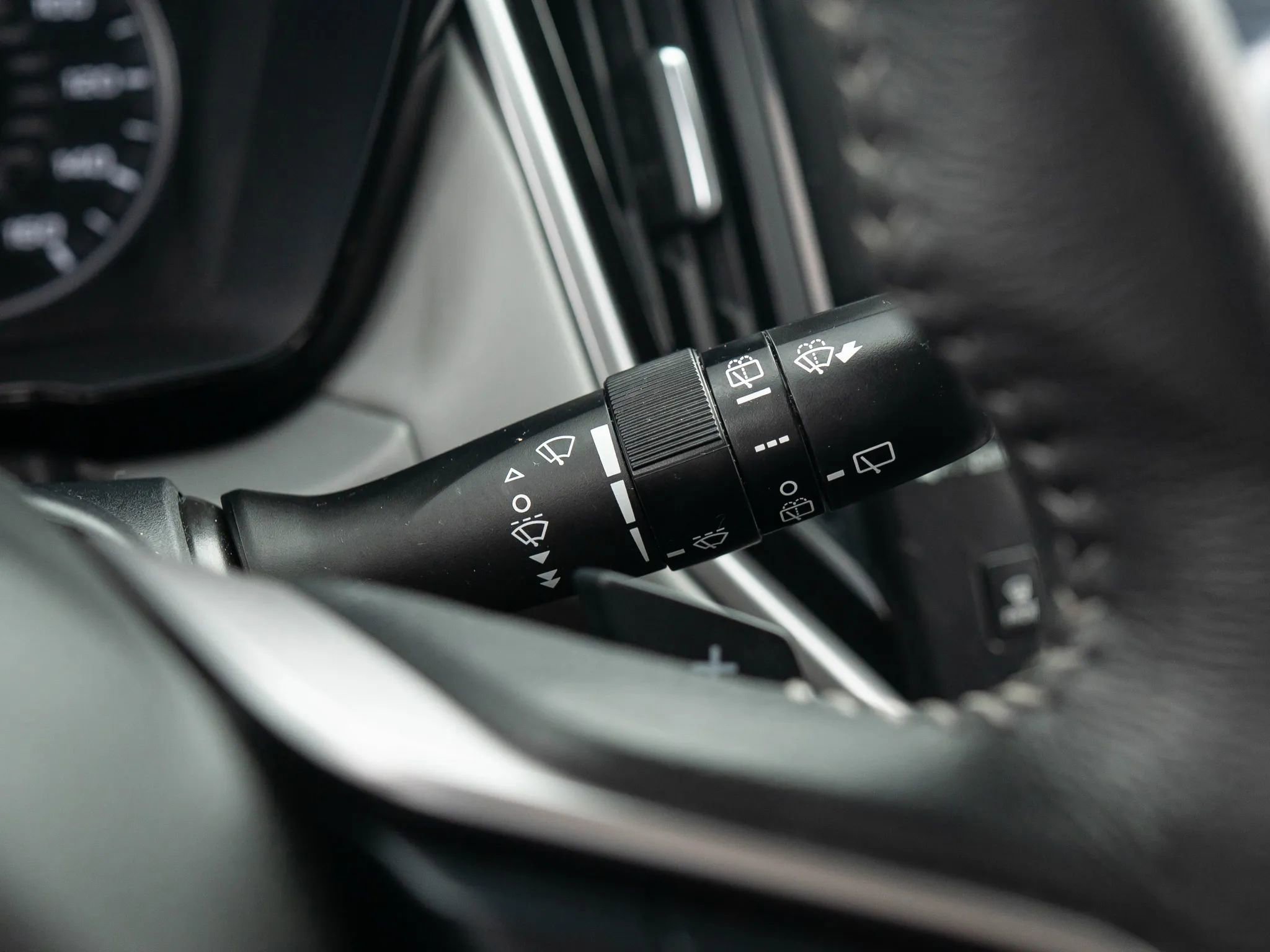 Used 2023 Subaru Outback Premium image 35