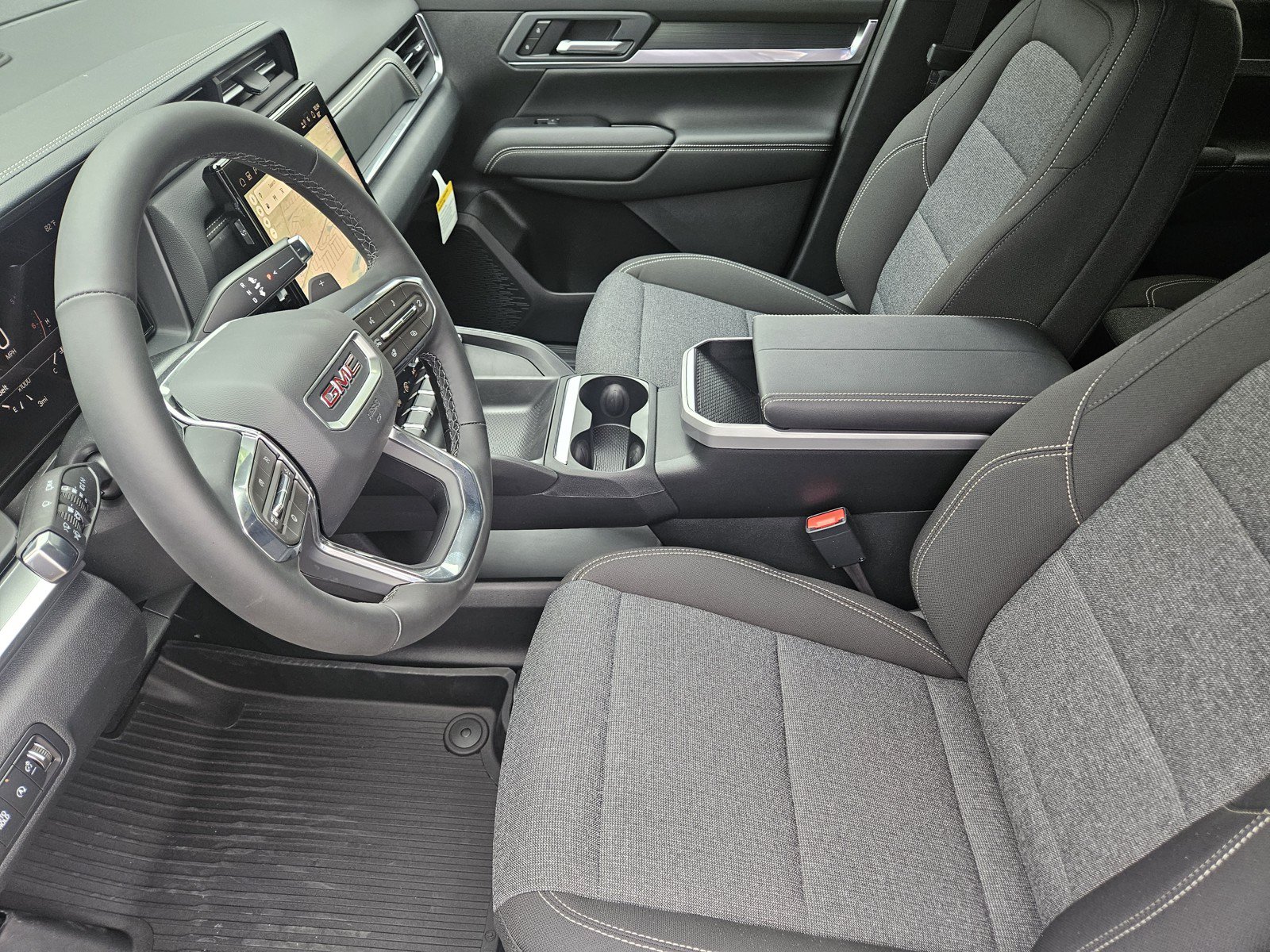 New 2027 GMC Terrain Elevation w/ LPO, Floor Liner Package FWD image 9