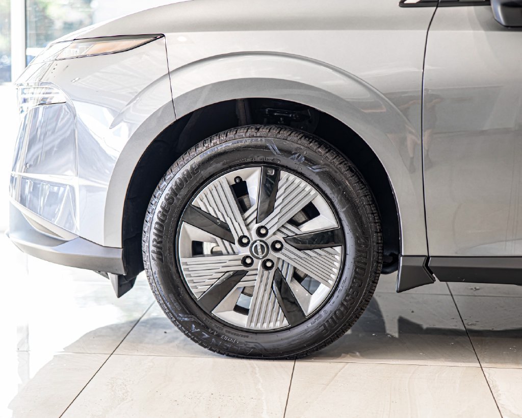 Used 2025 Nissan Murano SL AWD/4WD image 8