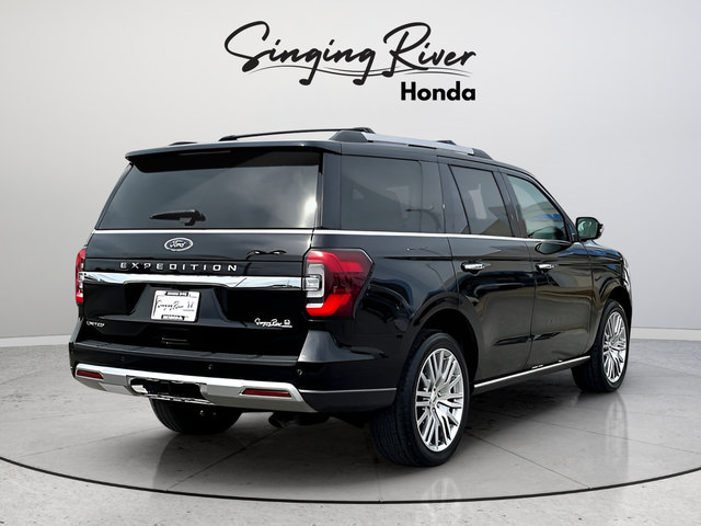 Used 2024 Ford Expedition Limited AWD/4WD image 6