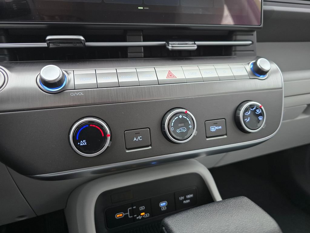 New 2026 Hyundai Kona SE AWD/4WD image 24