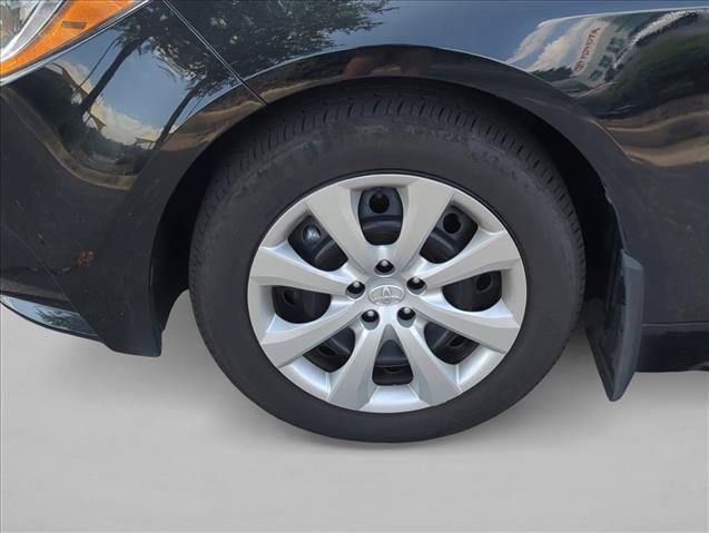 Certified 2025 Toyota Corolla LE FWD image 29