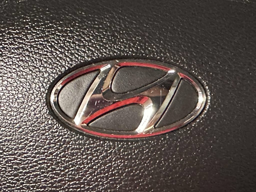 Used 2019 Hyundai Sonata Limited FWD image 28