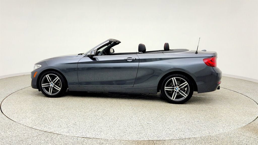 Used 2017 BMW 230i xDrive Convertible AWD/4WD image 8