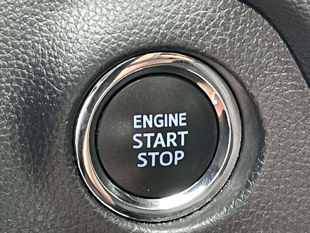 Used 2019 Toyota RAV4 XLE Premium w/ Cold Weather Package FWD image 30