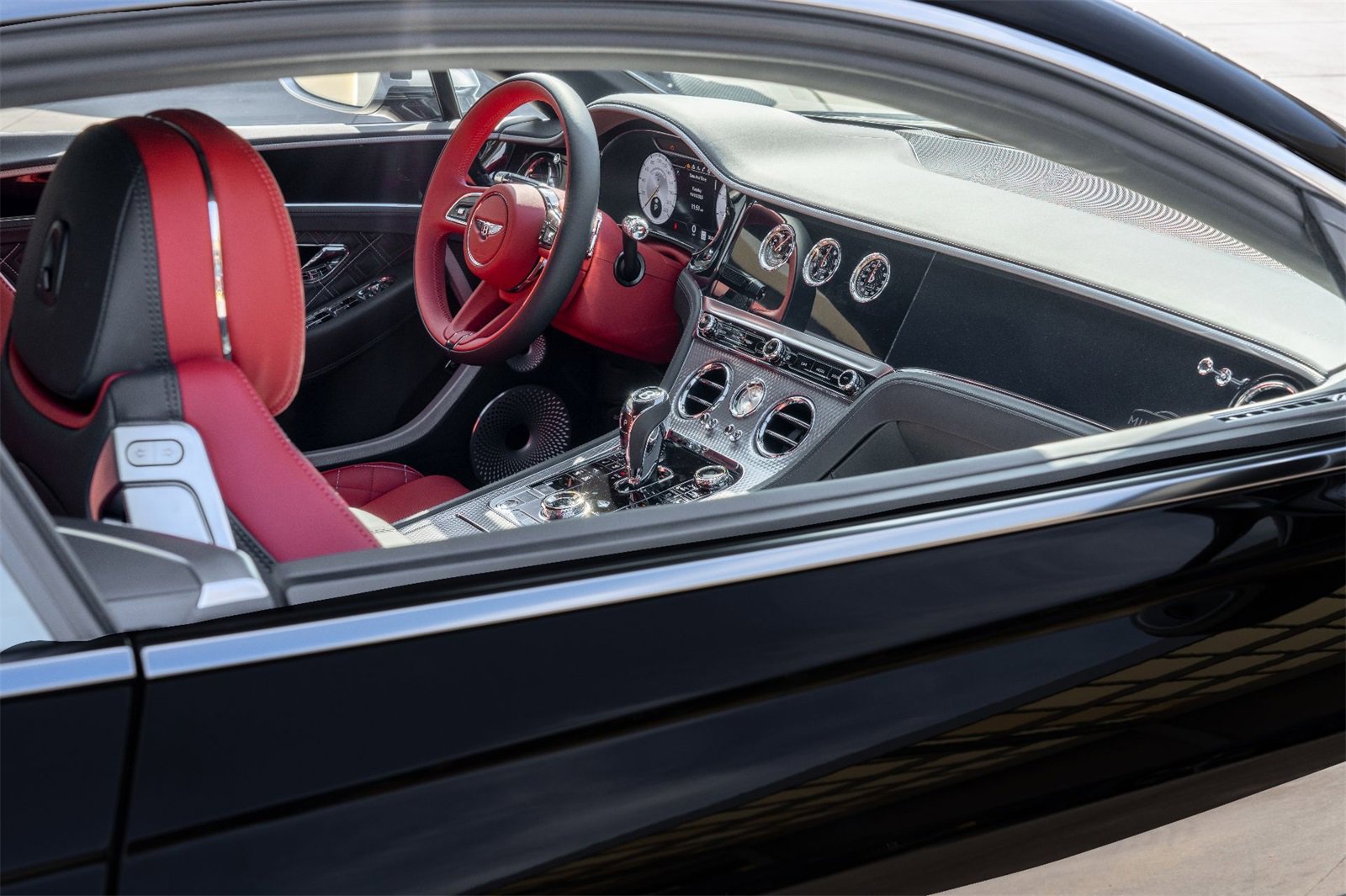 Used 2024 Bentley Continental GT Mulliner image 17