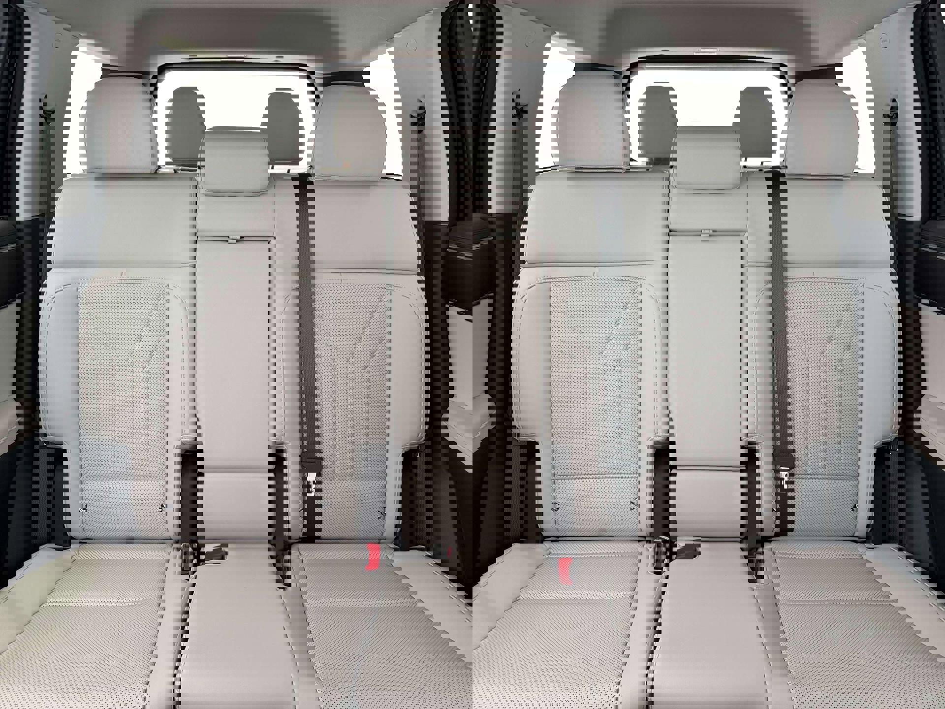 New 2026 Hyundai Santa Fe SEL w/ Tow & Go Package image 16