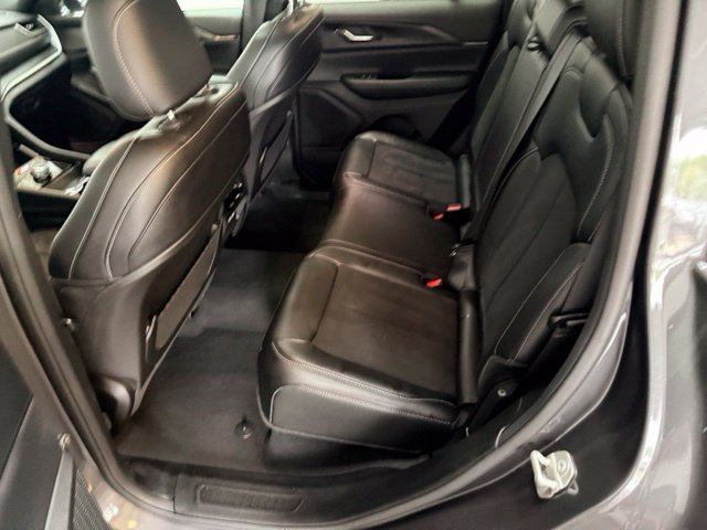 Certified 2024 Jeep Grand Cherokee Altitude AWD/4WD image 30