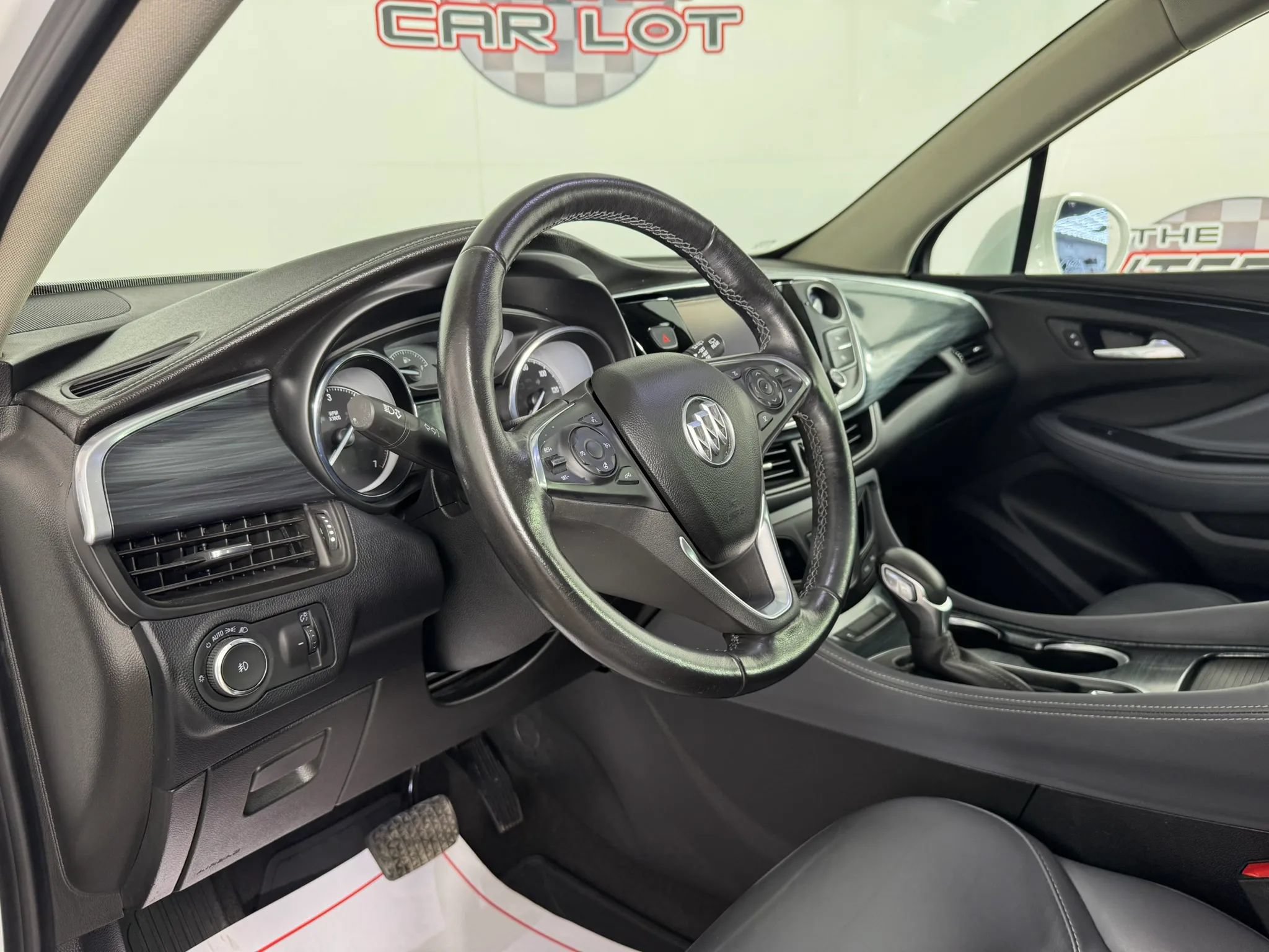 Used 2020 Buick Envision Essence FWD image 10