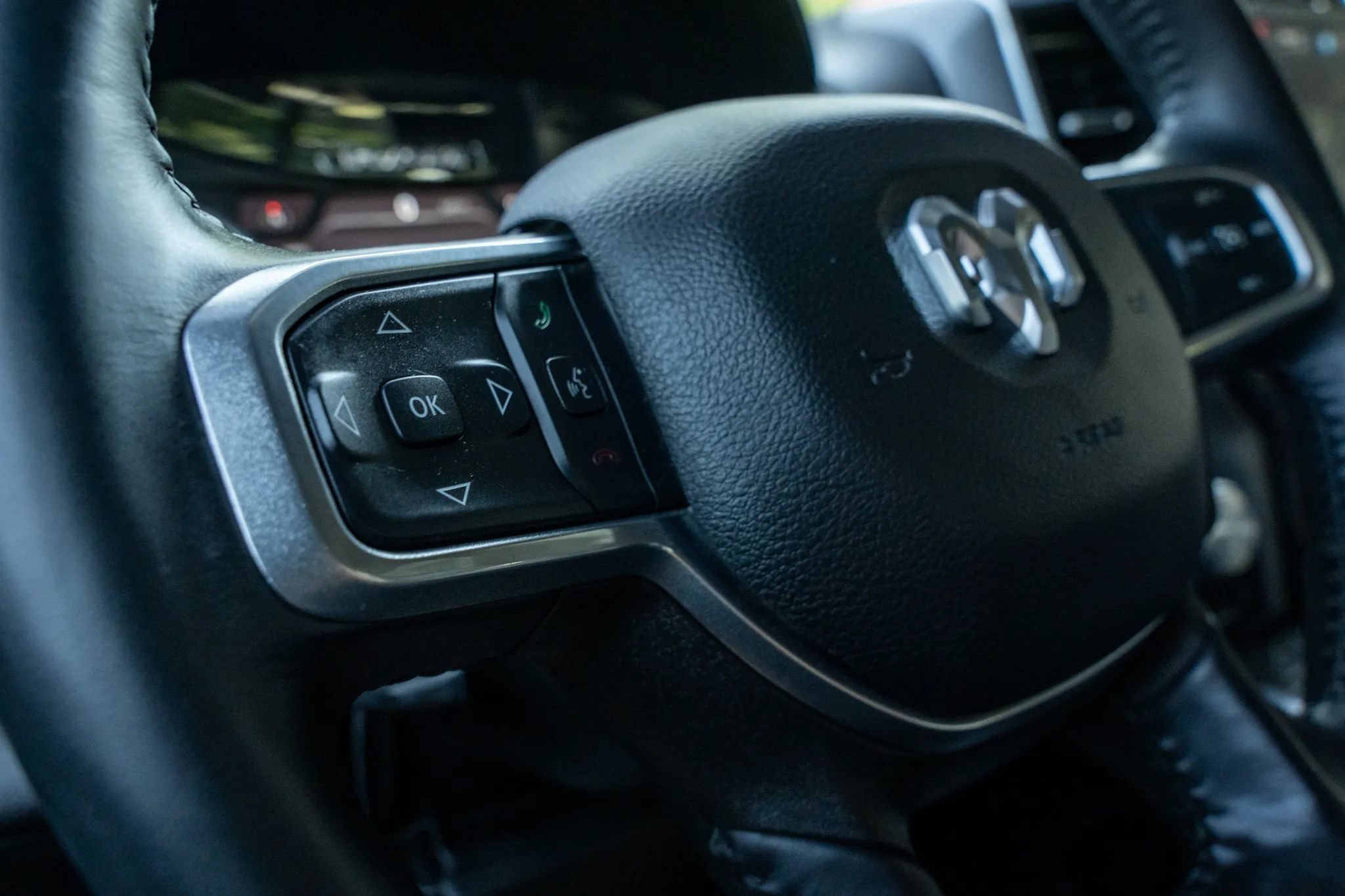 Used 2023 RAM 1500 Laramie AWD/4WD image 24