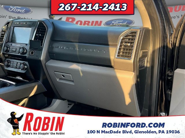 Used 2017 Ford F250 XLT w/ XLT Premium Package AWD/4WD image 29