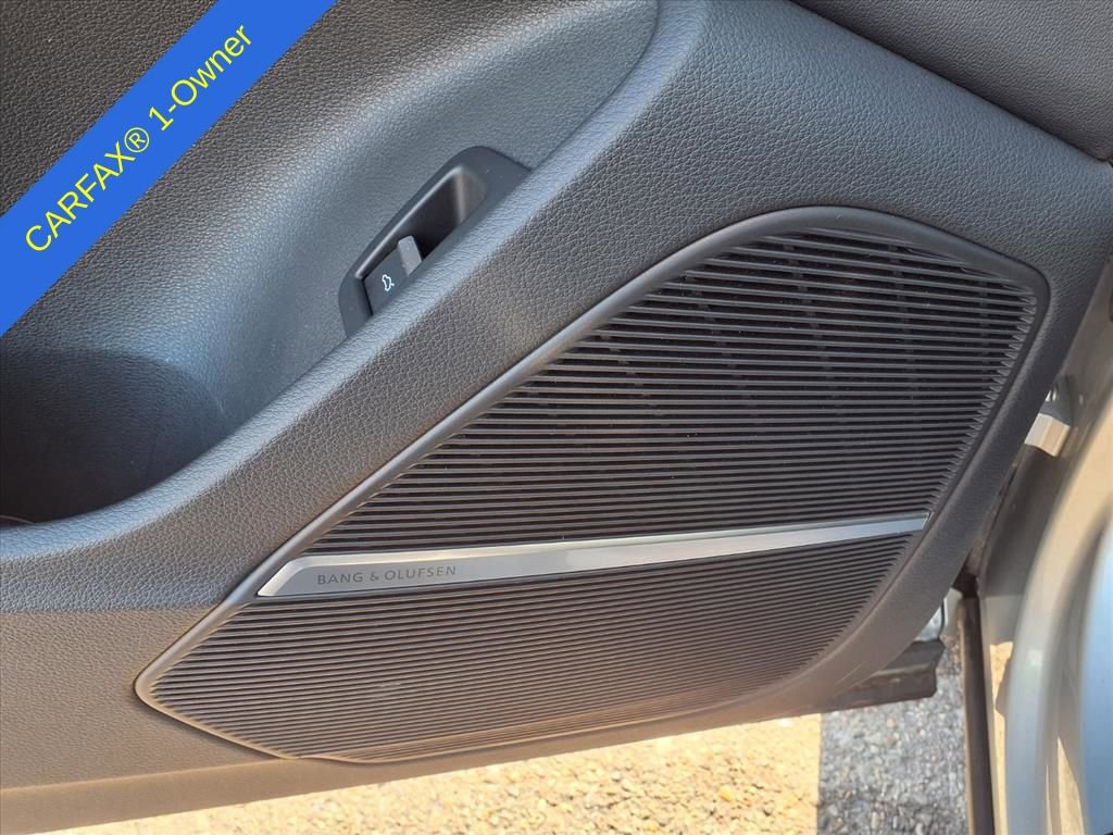 Used 2025 Audi Q7 3.0T Premium Plus image 17