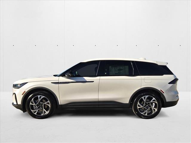 New 2025 Lincoln Nautilus Premier w/ Equipment Group 102A image 8