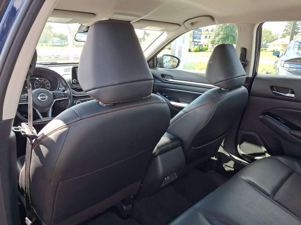 Used 2024 Nissan Altima 2.5 SR FWD image 21