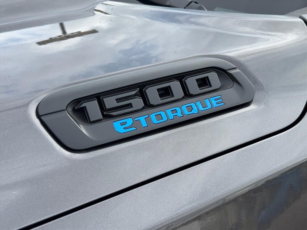 Used 2026 RAM 1500 Big Horn AWD/4WD image 6