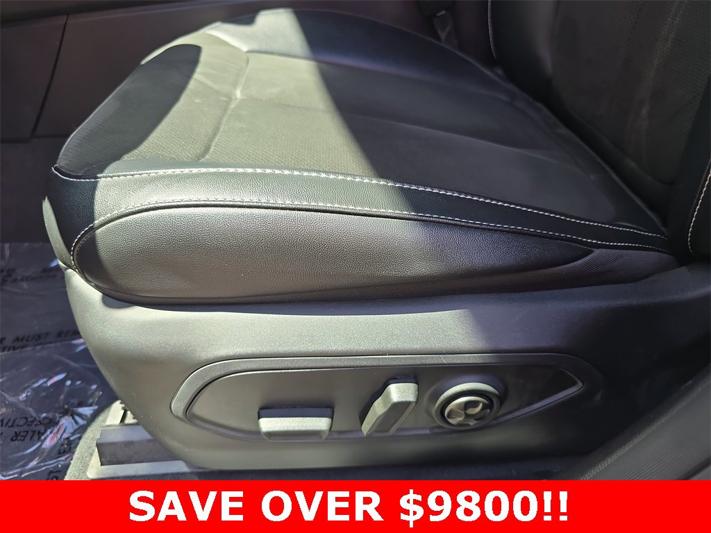 Used 2023 Jeep Grand Cherokee Altitude image 29