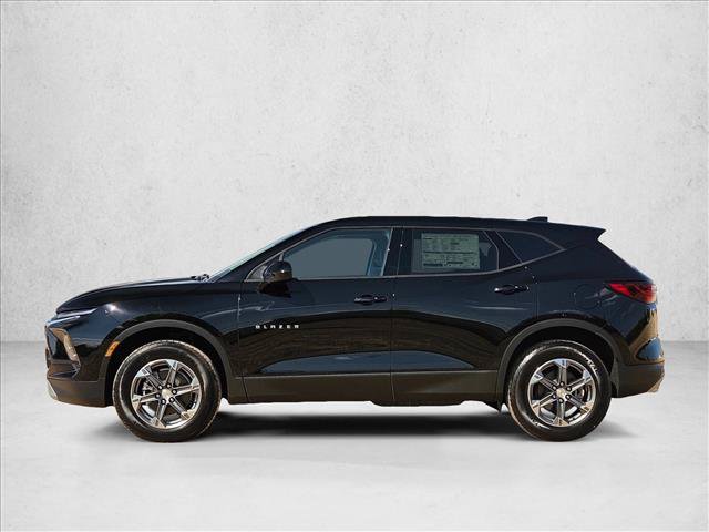 New 2026 Chevrolet Blazer LT w/ LPO, Floor Liner Package FWD image 5