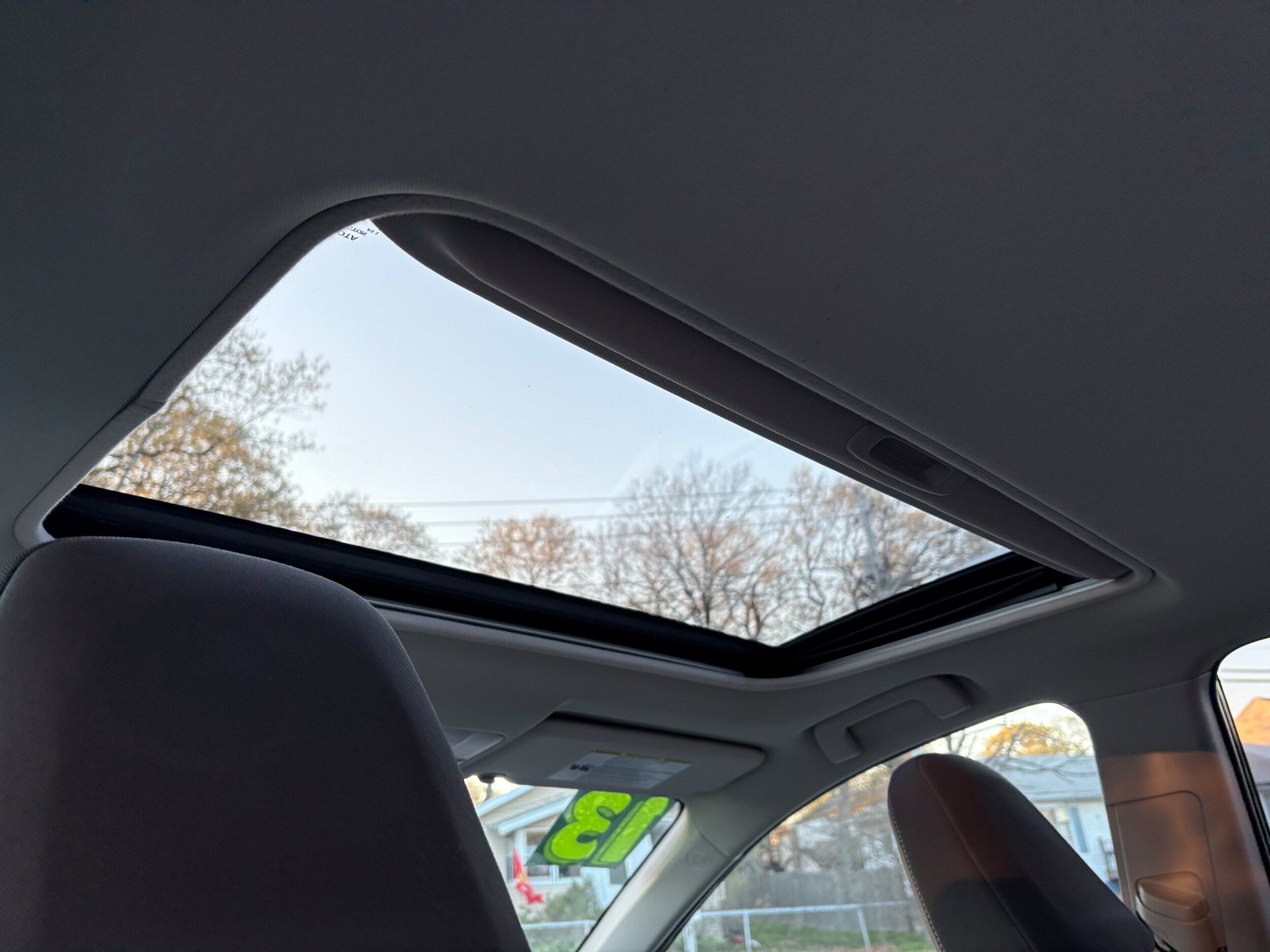Used 2013 Toyota RAV4 XLE AWD/4WD image 19