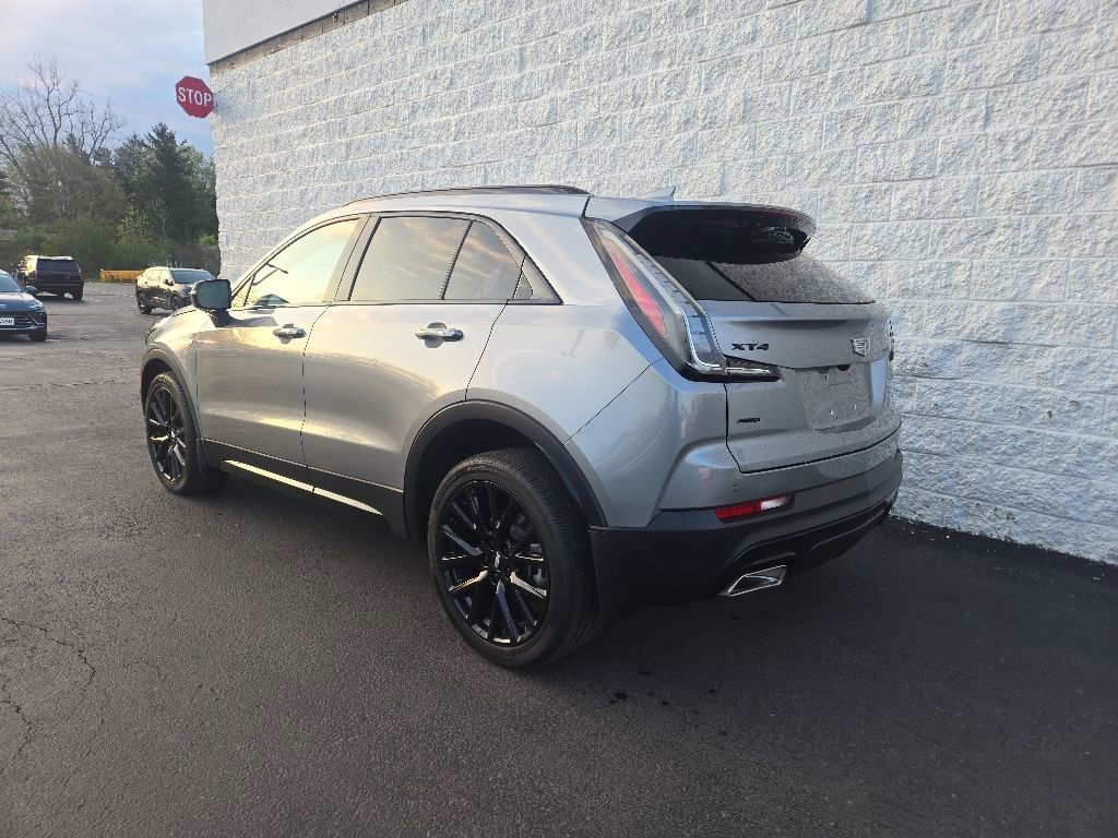 Certified 2023 Cadillac XT4 Sport w/ LPO, Onyx Lite Package AWD/4WD image 4