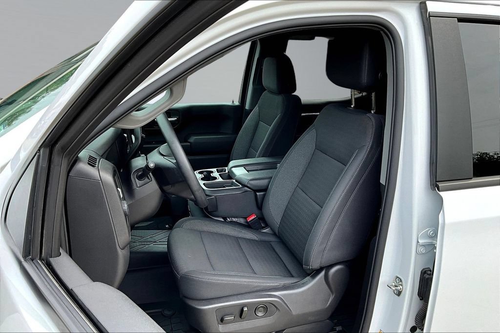 Used 2025 Chevrolet Silverado 1500 Custom RWD image 22