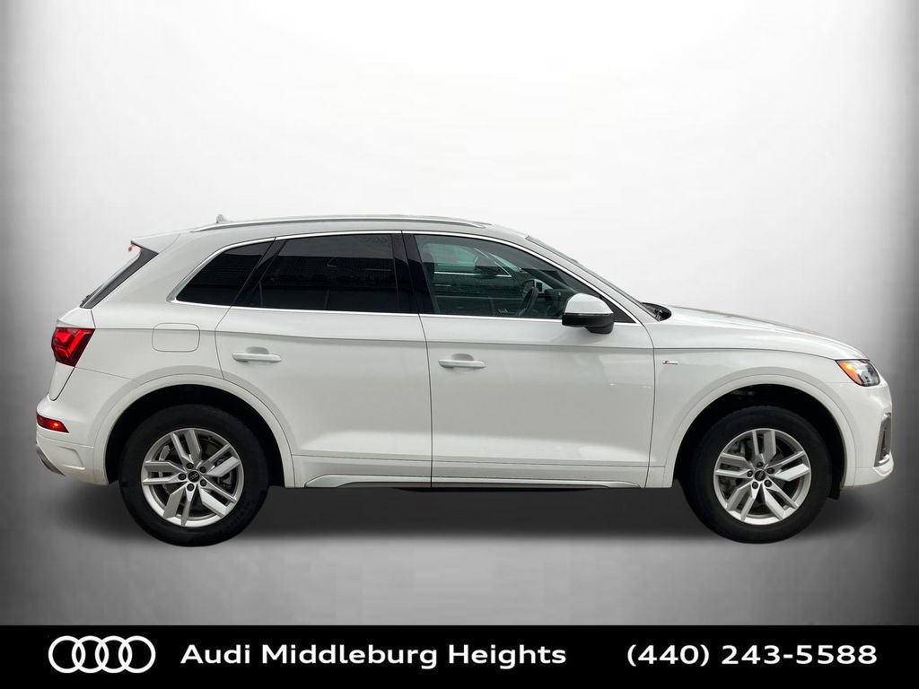 Certified 2023 Audi Q5 2.0T Premium w/ Convenience Package image 10