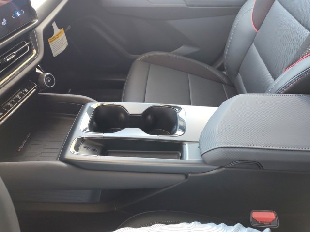 New 2025 Chevrolet Equinox EV RS image 36