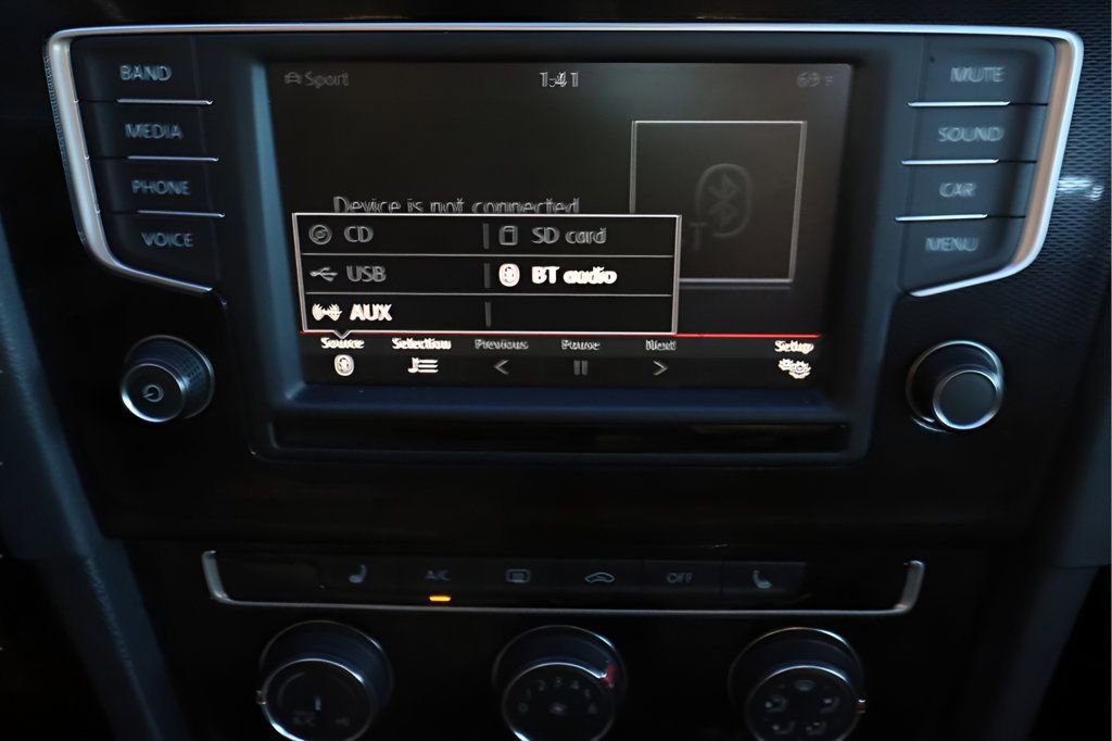 Used 2016 Volkswagen GTI S FWD image 23