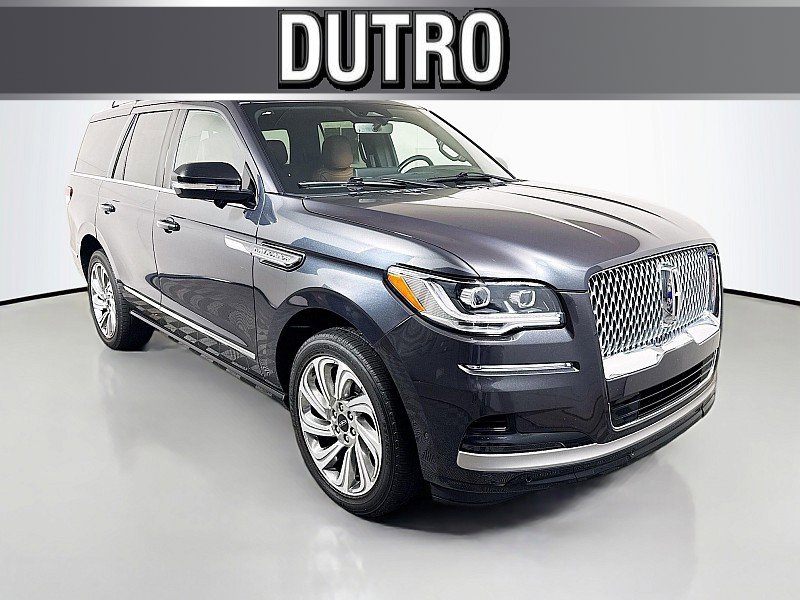 Used 2024 Lincoln Navigator Reserve AWD/4WD image 1