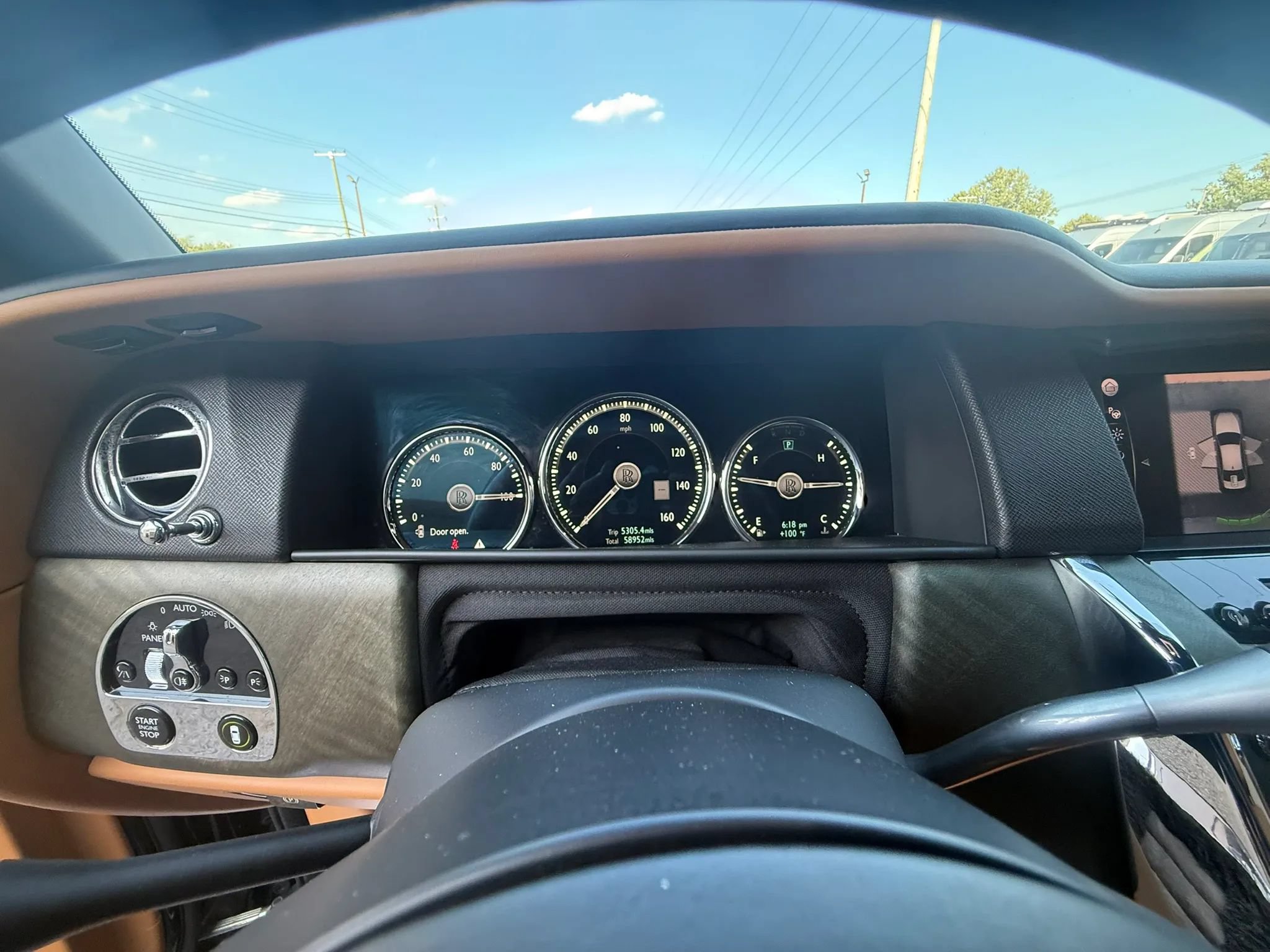 Used 2019 Rolls-Royce Cullinan AWD/4WD image 32