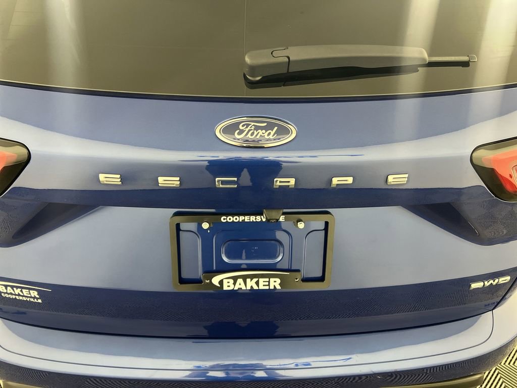 Used 2023 Ford Escape ST-Line image 30