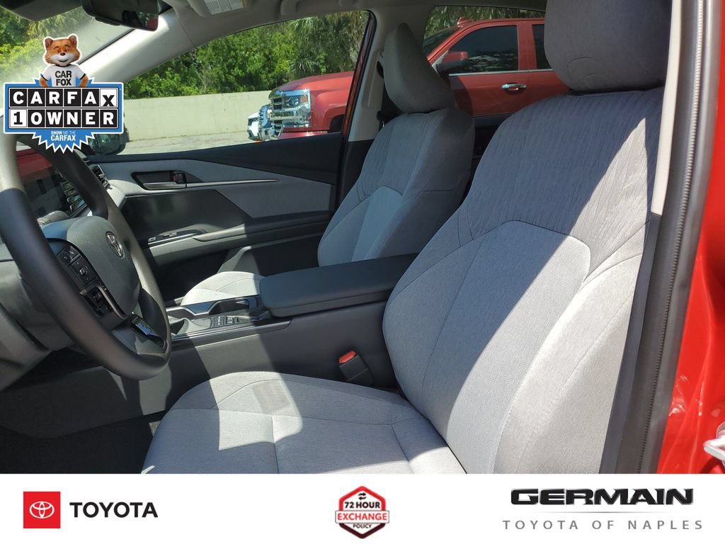 Used 2026 Toyota Camry LE w/ Convenience Package FWD image 19