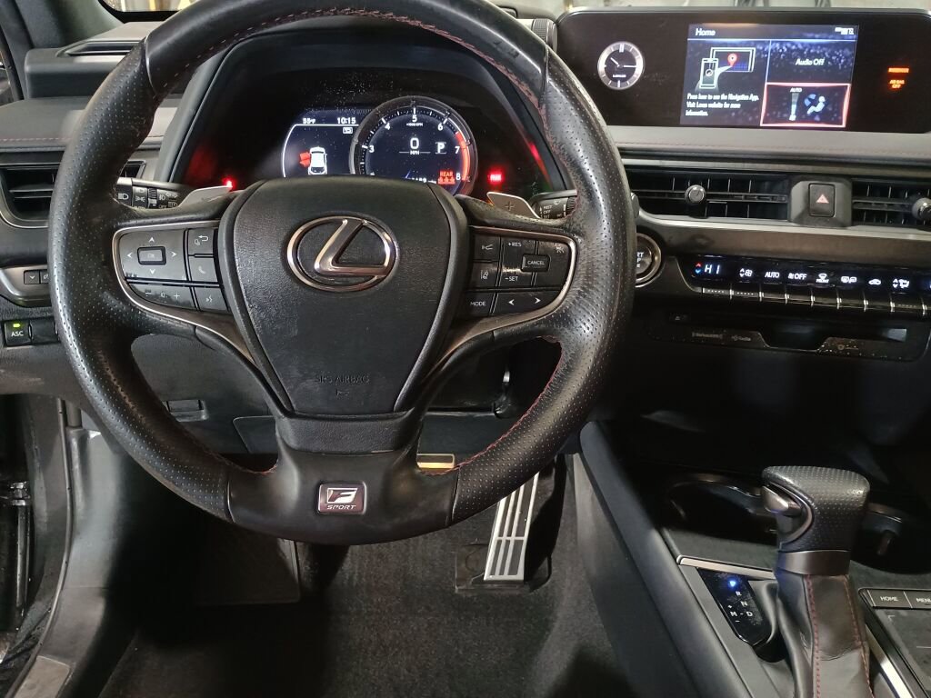 Used 2022 Lexus UX 200 F Sport w/ Accessory Package (Z2) image 2